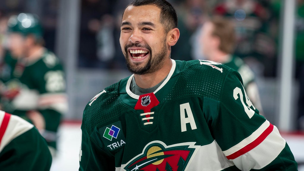 Defenseman Mathew Dumba retiring after 13 NHL seasons with 5 different teams — WCCO / CBS Minnesota, Moraga Sports news