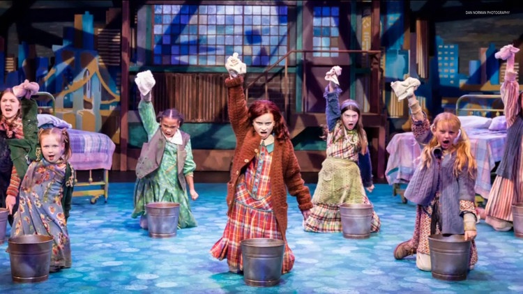 'Annie' playing at Chanhassen Dinner Theatres — KARE 11 Local — Gopher, Moraga Arts news