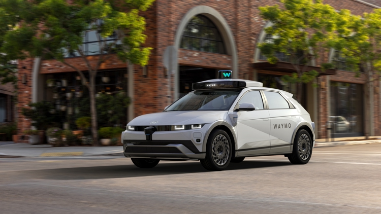 Waymo opens autonomous ride-hailing to all San Antonio residents — KENS 5 (San Antonio), Moraga Community news