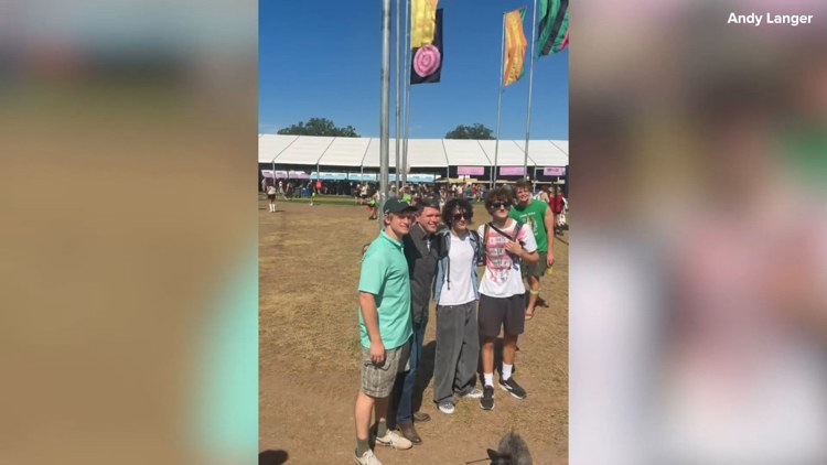 After days off campaign trail, James Talarico makes appearance at Austin City Limits — KVUE (Austin), Moraga Community news