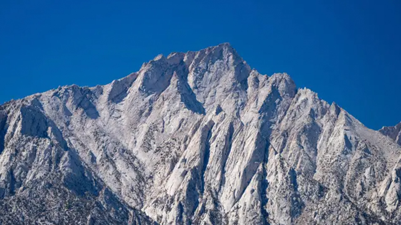 Body of missing hiker recovered from tallest mountain in Lower 48 after storms stall efforts — Moraga Sports news