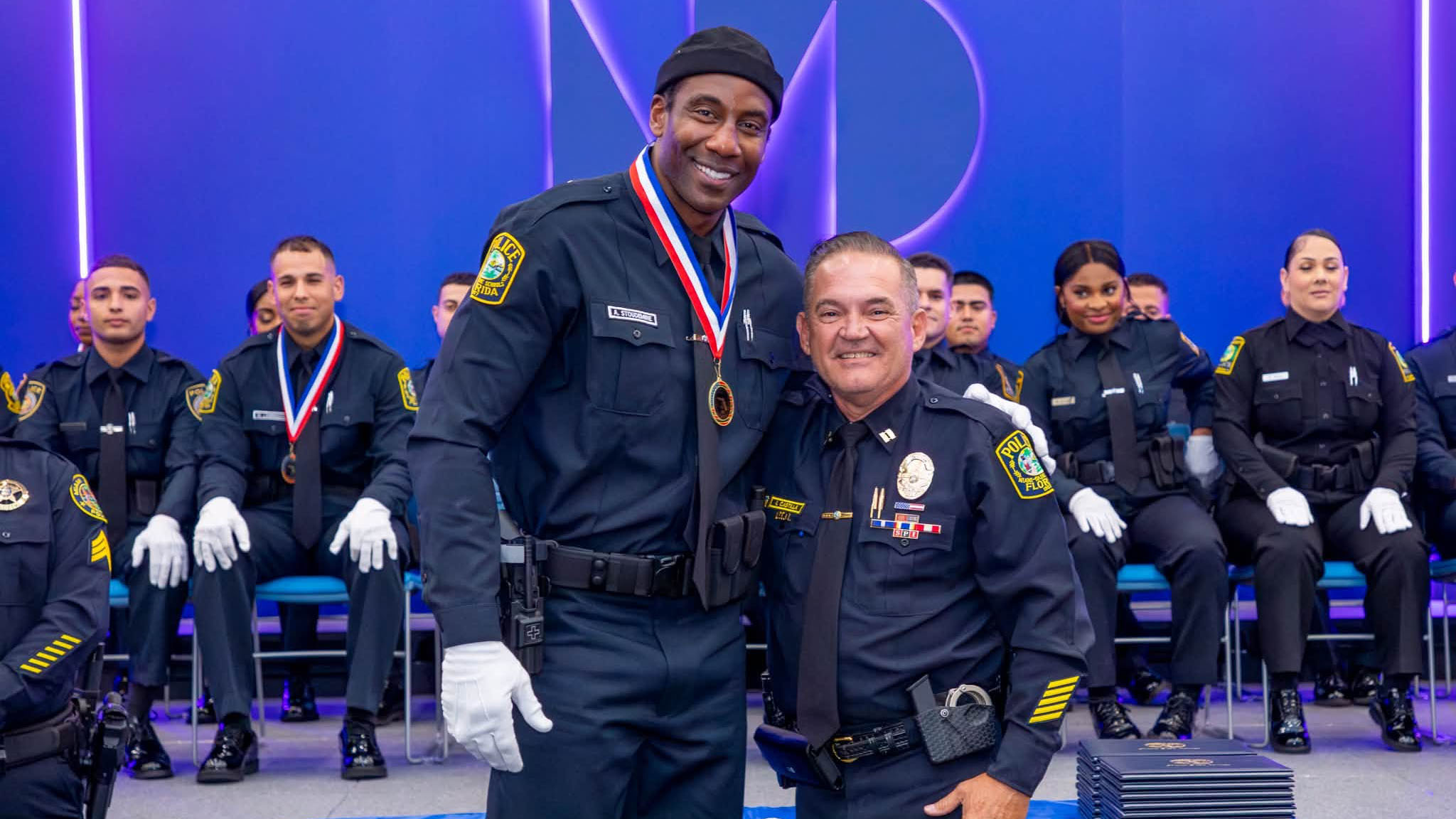 NBA hall of famer Amar'e Stoudemire begins new career as Florida police officer — KTVU Sports, Moraga Sports news